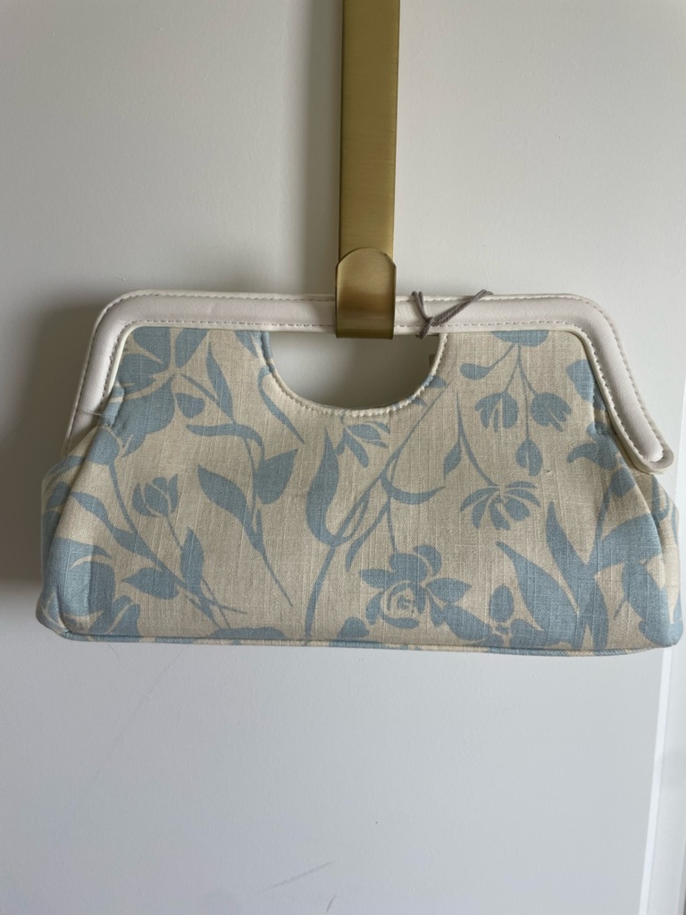 A New Day Blue Floral Cutout Handle Wristlet Clutch
